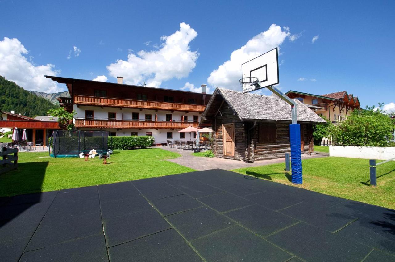 Karlingerhof Holiday home *